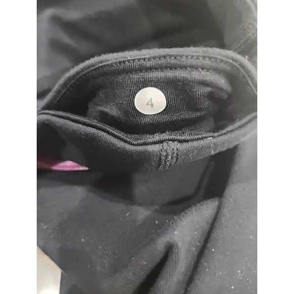 Lululemon Pants Belt It Out Kick Pleat Black Purple Belt Cropped Women's 4 - Picture 7 of 9
